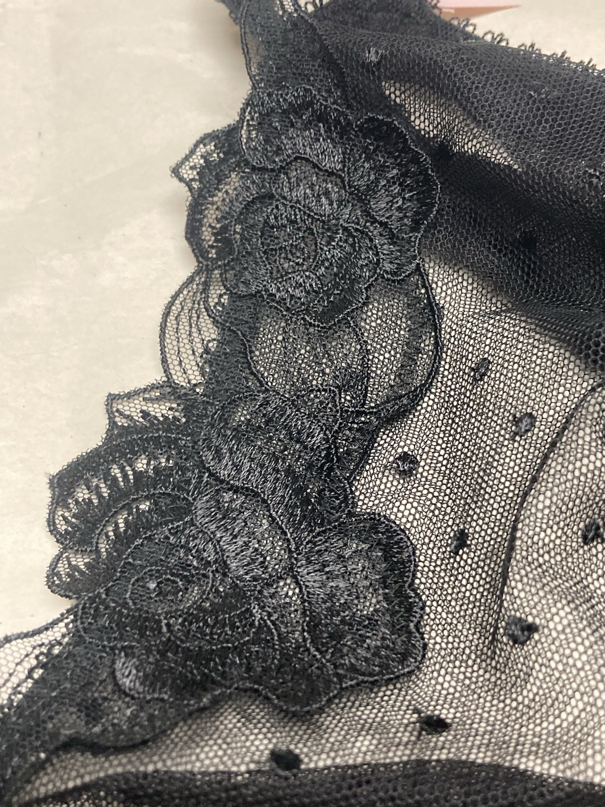 Victoria's Secret Unlined Black Lace/Mesh Bra Size 38 DDD