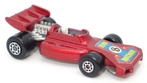 LESNEY MATCHBOX NO. 24 TEAM MATCHBOX F1 RACING CAR - MET. RED 99% MINT