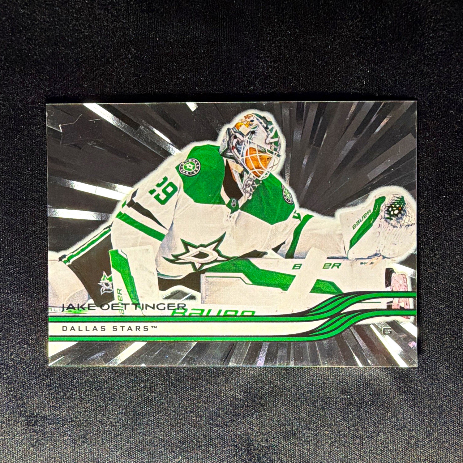 Upper Deck 2025-26 Extended Series Outburst Jake Oettinger #540 Stars