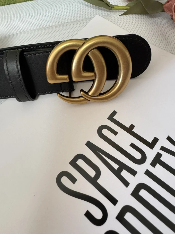 Women's Gucci Leather Belt Black GG Buckle  4cm width - Image 2 of 4