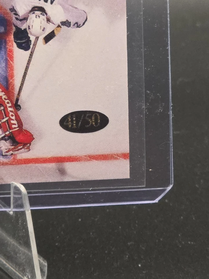 Martin Brodeur /50 2002 Pacific #227 ARENA EXCLUSIVE DEVILS - Image 2 of 3