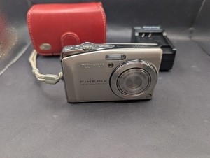 Fujifilm F50 | eBay