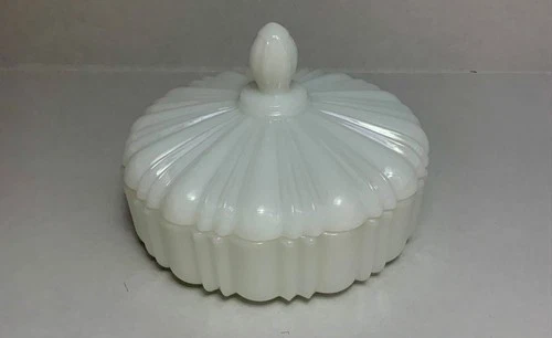 Vintage Anchor Hocking Old Cafe Candy Dish Milk Glass Covered White