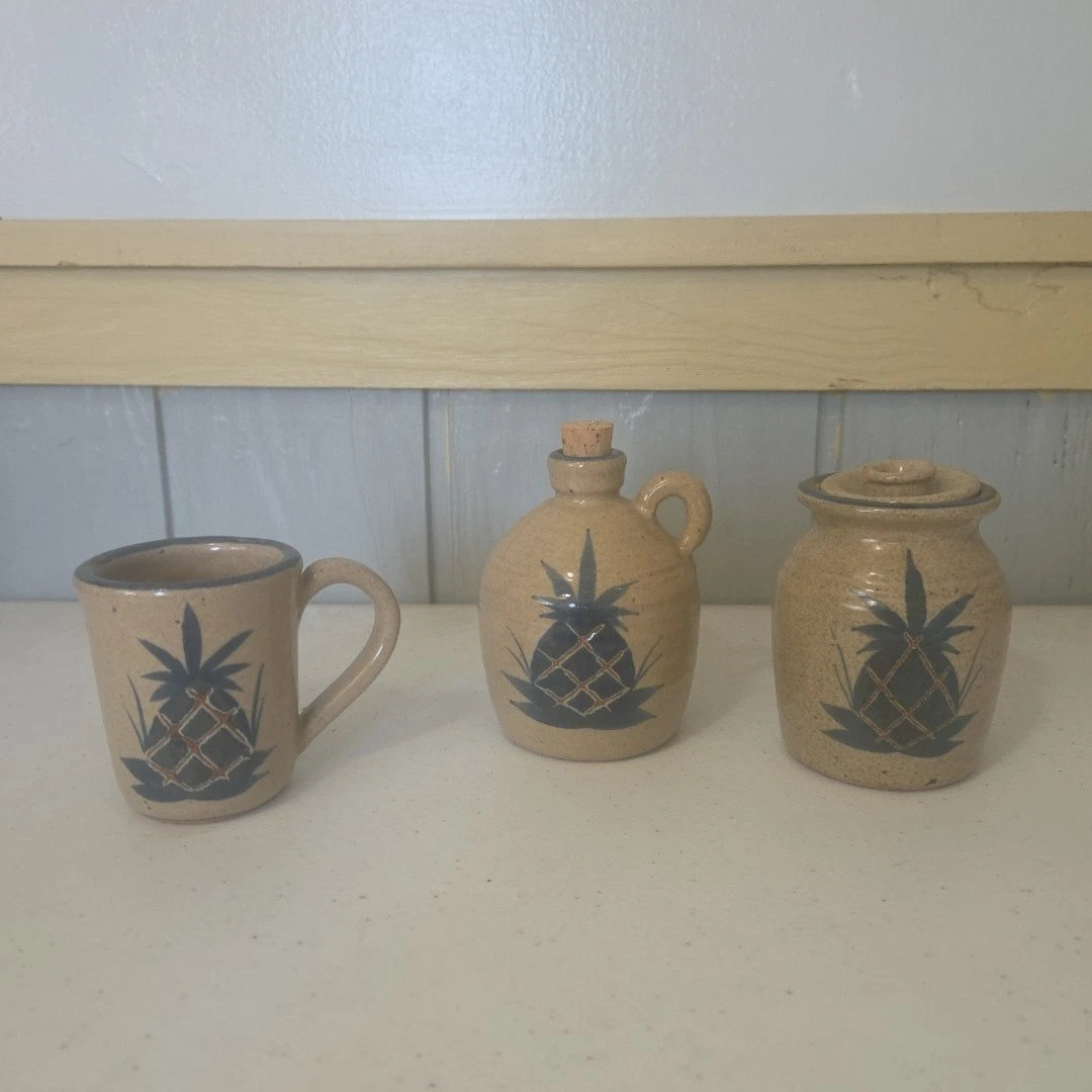 “Mahon Made Stoneware” Beerマグ （ジョッキ）ペア Mahon Made Stoneware” Beerマグ （ジョッキ）ペア 【公式通販】