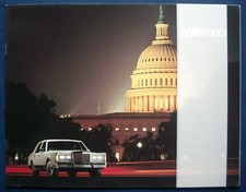 Prospekt brochure 1988 Lincoln Town Car Portfolio  (USA)