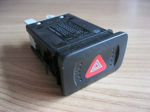 Warnblinkschalter VW Golf 4 Bora 1J0953235J Schalter Warnblinker Taster