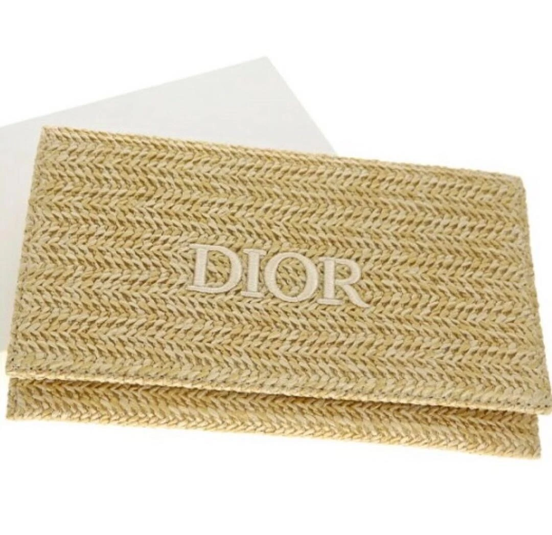 Pochette Christian Dior nouveauté limitée Japon