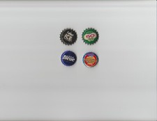 US/Canada 4 Variety CAPS Beer Labatt 's Vintage Canada