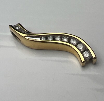 925 Sterling Silber Retro Anhänger Baguette Prinzessin CZ vergoldet Wasserfall Mod