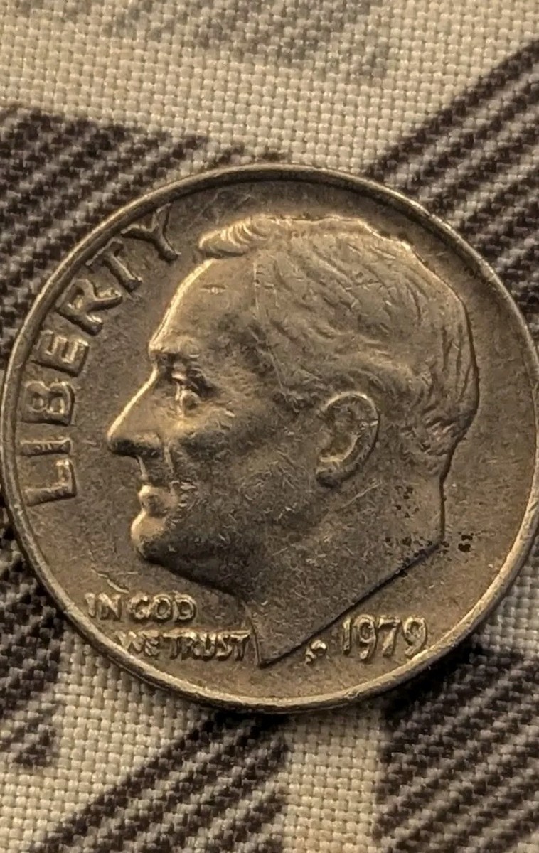 1979 Roosevelt Dime No Mint Mark Heavy DDO DDR Off Center