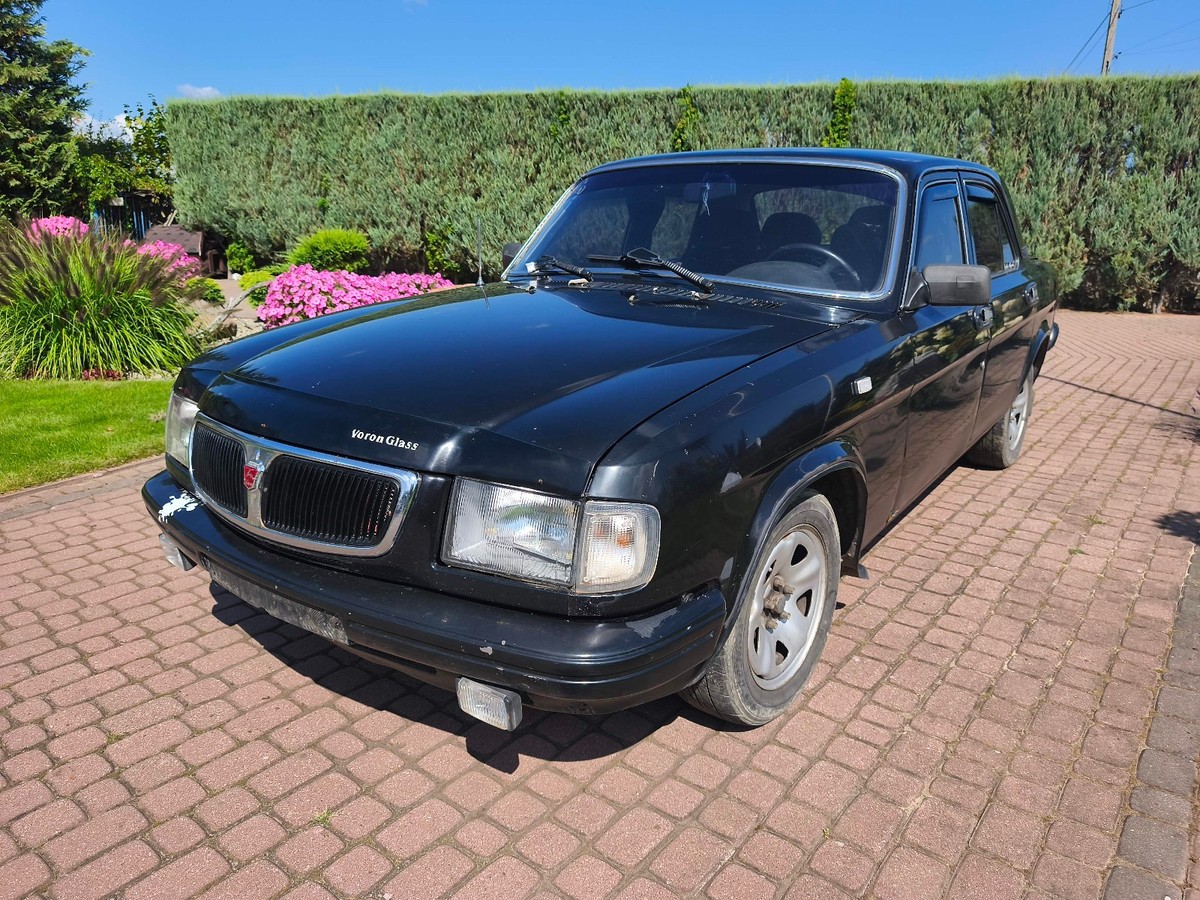 GAZ 3110 Volga manufactured 2000-roadworthy, Engine Overhauled, 1. H, ideal parts carry.