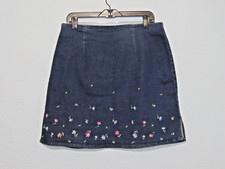 Route 66 Women's 15/16 Denim Stretch Fit Embroidered Flower Skirt