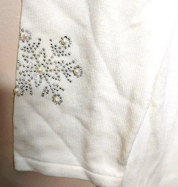 Quacker Factory Rhinestone Snowflake Sweater XS Holiday Party Christmas NWT - Image 4 of 4