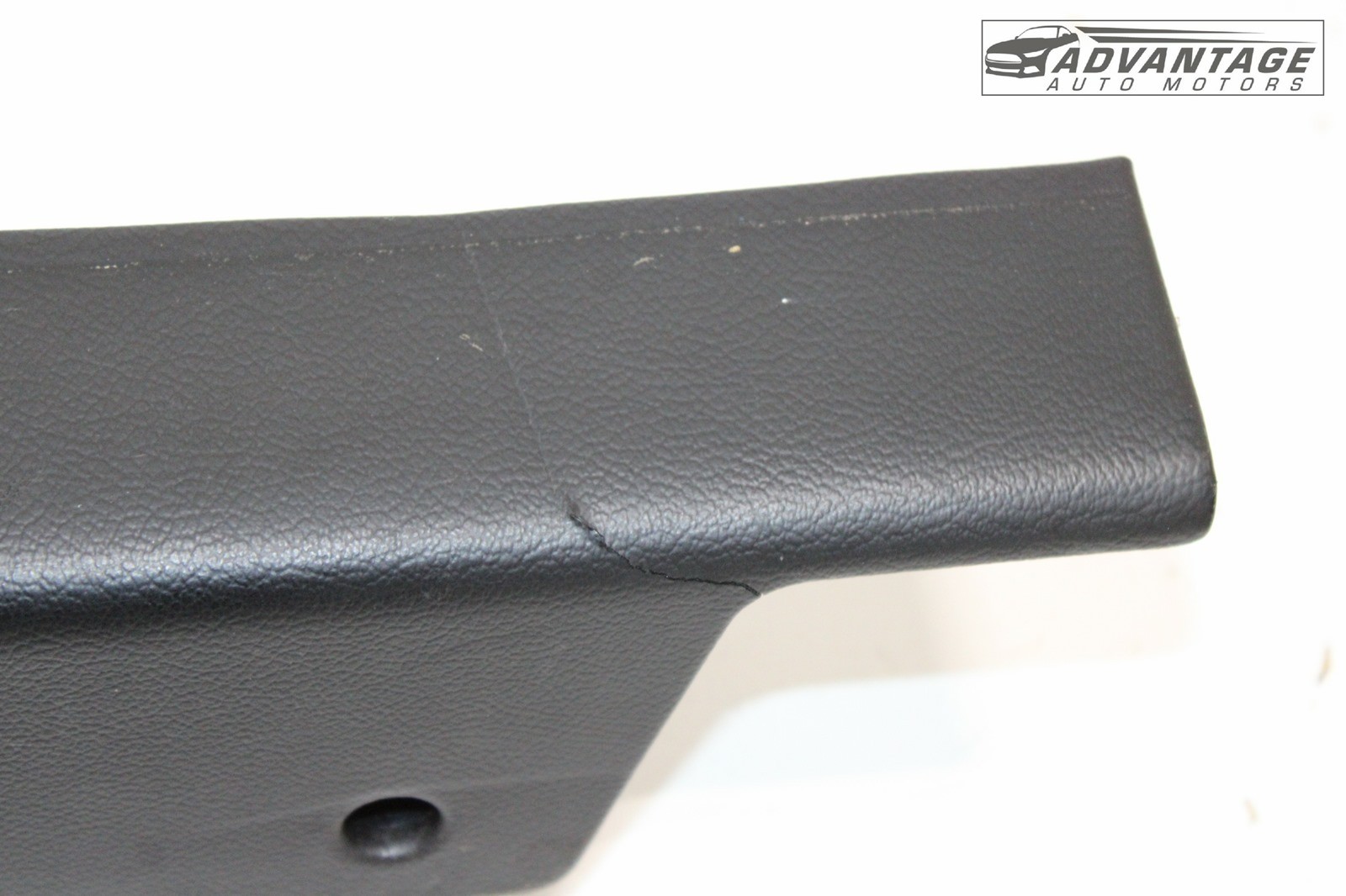 2014-2020 MASERATI QUATTROPORTE FRONT RIGHT DOOR SILL SCUFF KICK PANEL COVER OEM