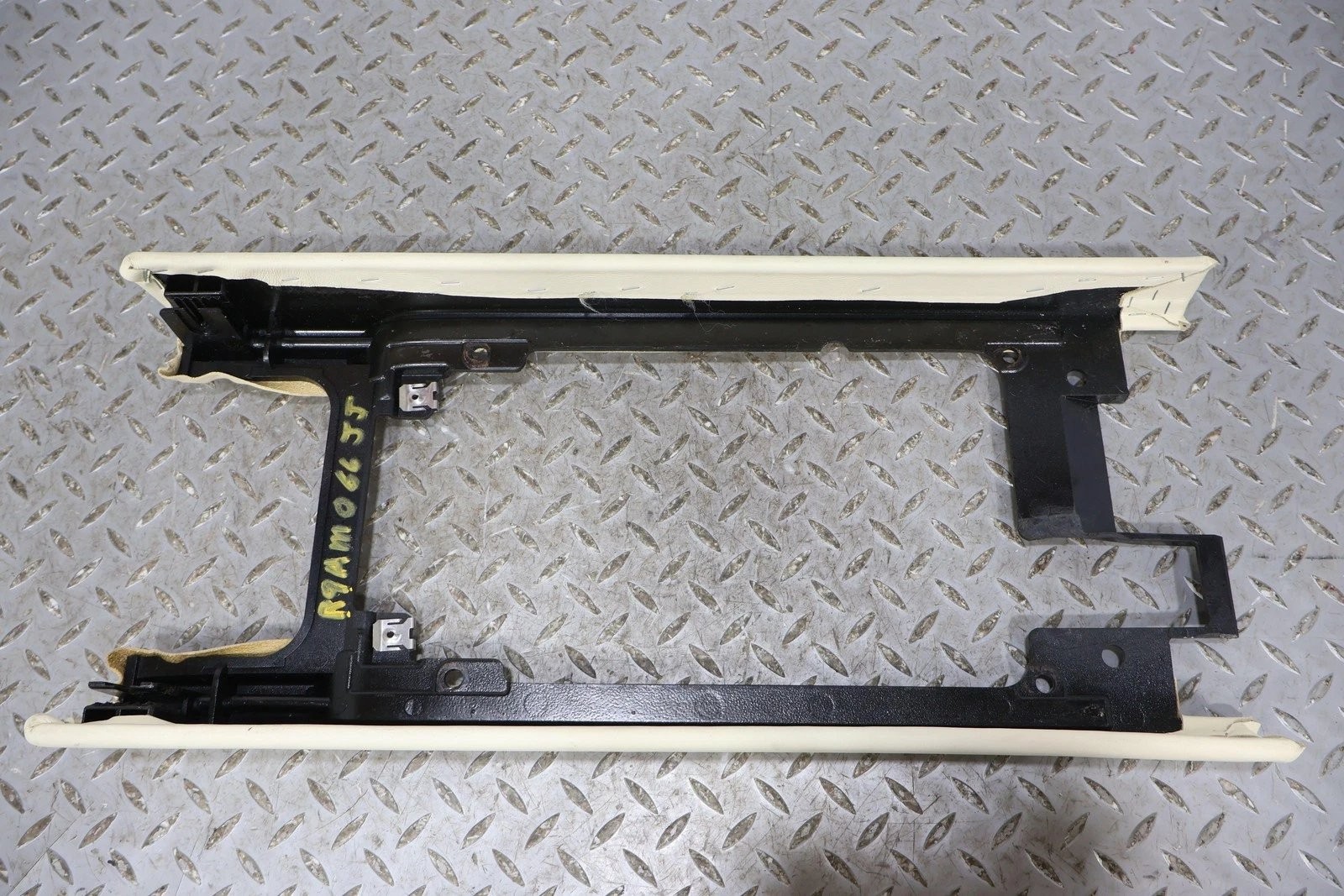 09 Aston Martin V8 Vantage Interior Floor Console Base (Cream Truffle Leather)