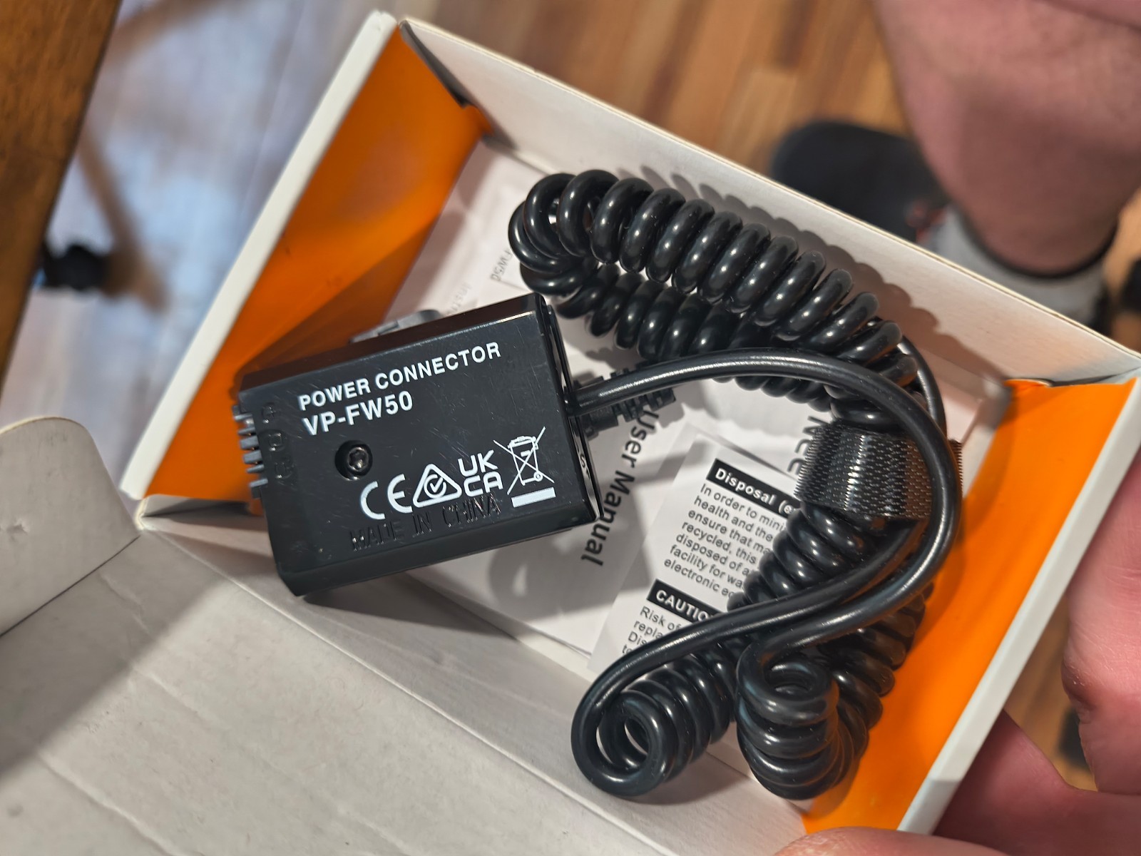 NEEWER D Tap to NP-FW50 Dummy Battery for V Mount Battery for Sony ZV-E10