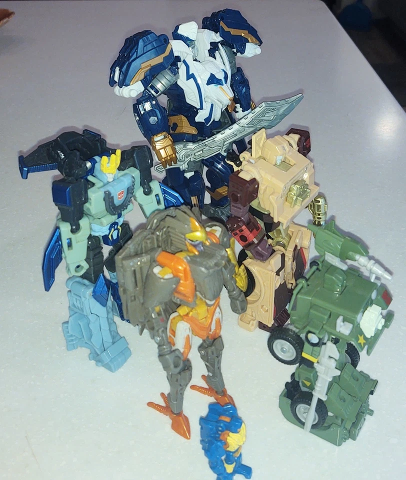 Transformers Legacy Movie Generations Lot Of 5 Thundertron Hound Airazor - Image 2 of 4