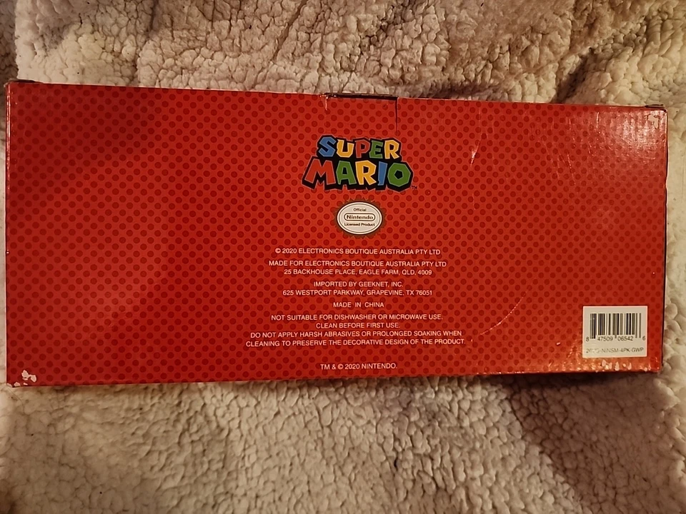 Juego de 4 vasos de bebida coleccionables Super Mario - 16 oz. NUEVO Foto 2 de 3