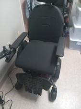 Quantum J4E ZSP-SS Power Wheelchair Black Joystick Reclining Leg Elevation