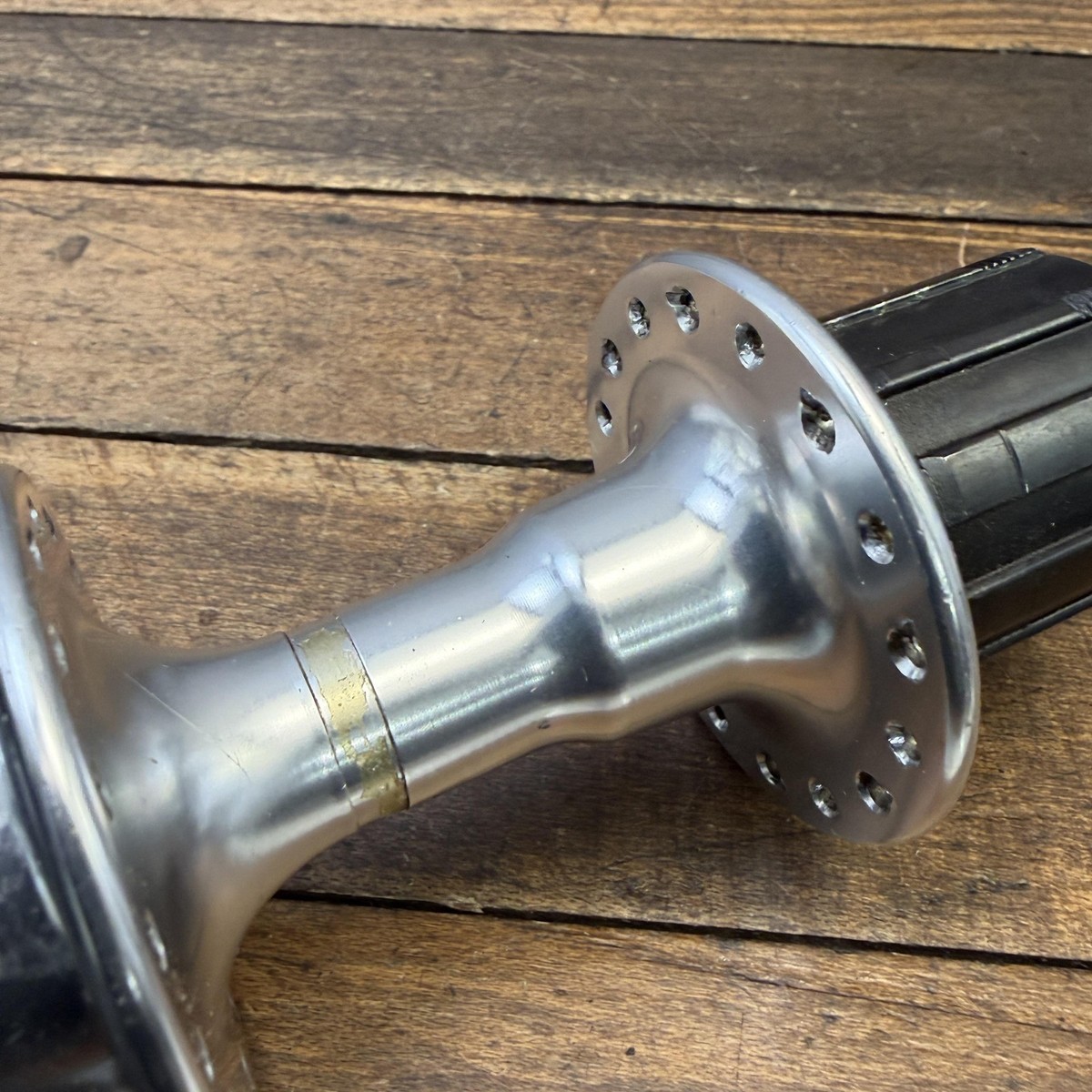Vintage Shimano 600 FH-6401 UNIGLIDE Freehub Rear Hub 32H 126mm QR