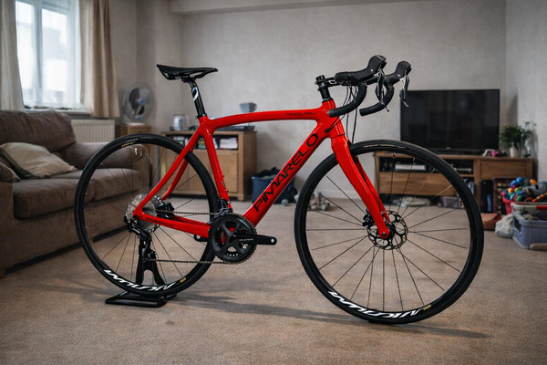 Pinarello Angliru Carbon 105 Disc (2023)
