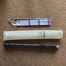 Yamaha Soprano Descant Recorder Baroque YRS-24B Canvas Bag  Excellent condition 