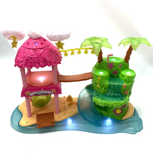 Hatchimals Tropical Island Playset 