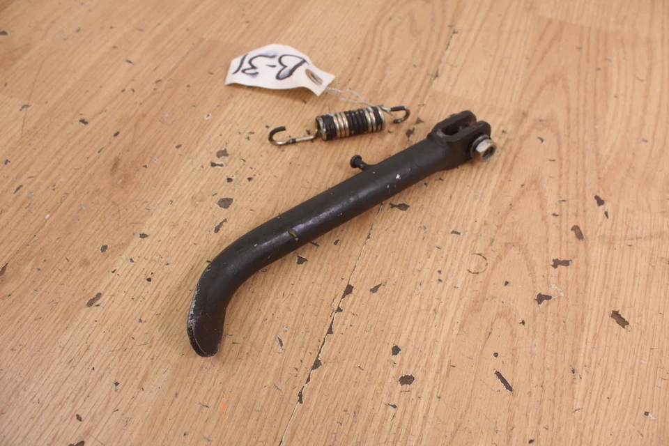 1981 SUZUKI GN400 Kick Stand / Side w/ Return Spring - Image 2 of 4