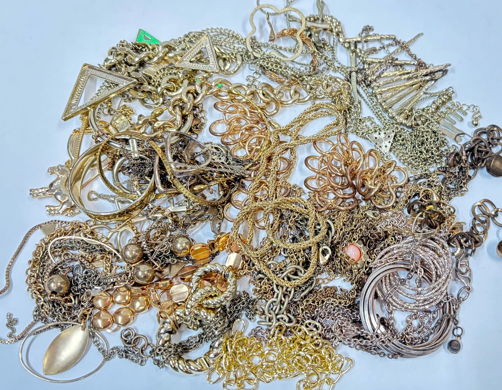 4 Lbs Gold Plated Recovery Scrap Recover Gold Tone Jewelry Lot 1815