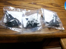 3 PAIR USA TRAINS WORKING KNUCKLE COUPLERS--Brand New in Package. Lot #1