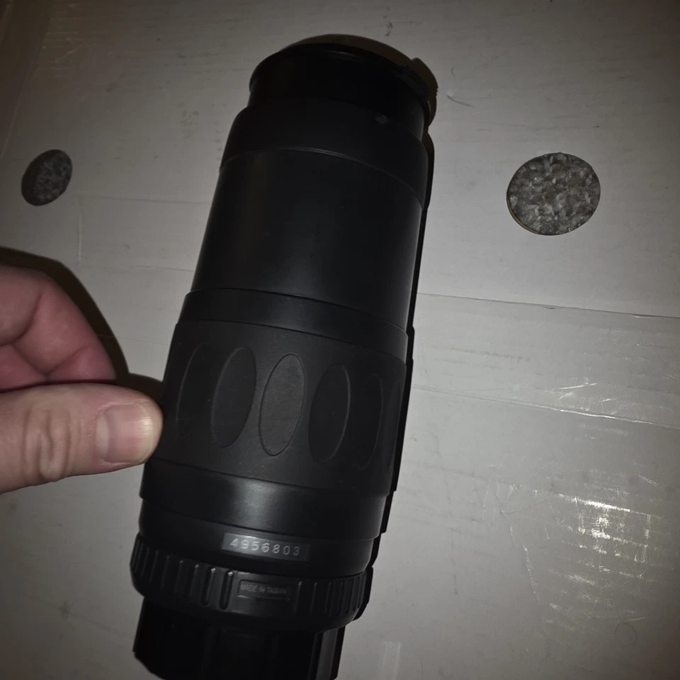 SMC PENTAX F 100-300mm 1:4.5-5.6 TELEPHOTO ZOOM LENS w/ PENTAX CAPS #4956803 - Image 3 of 4