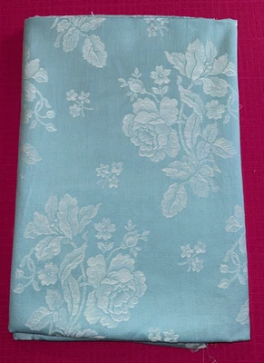 Tissu ancien toile à matelas damassée bleu / blanc larg 120 cm x H 175 cm D249 - Photo 1/4