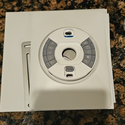 Google Nest Learning Thermostat Wi-Fi Programmable Silver/Black + Plate