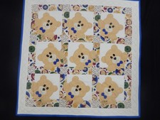 hand quilted baby quilt