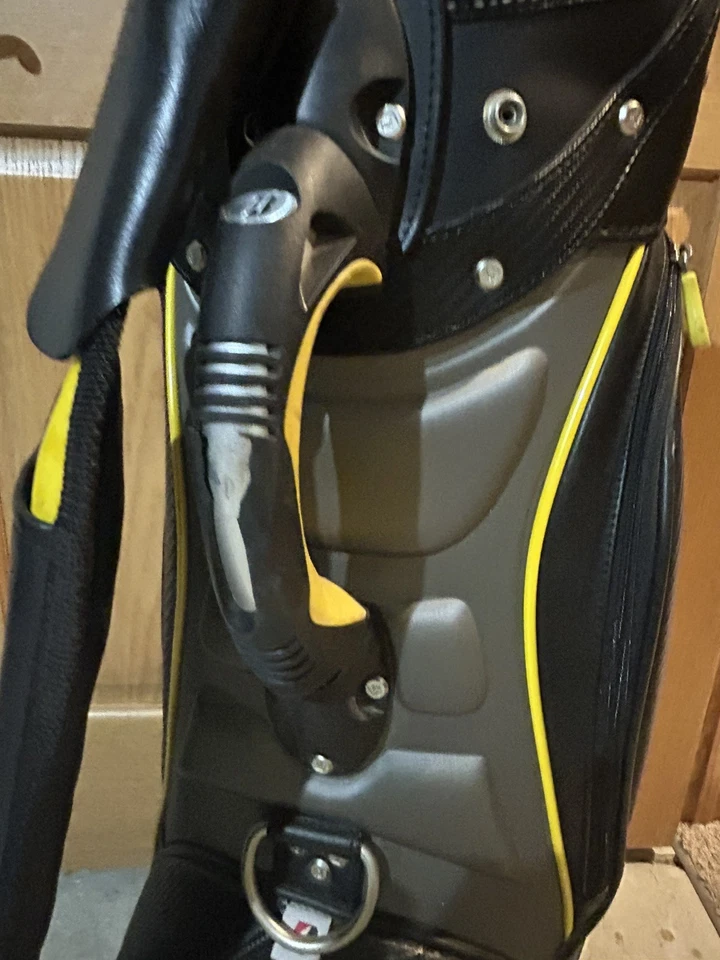 Сумка для персонала Bridgestone Golf Tour черная/желтая - Изображение 4 из 4