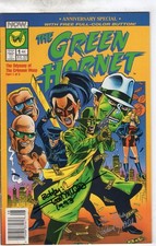 Now Comics The Green Hornet Book #12 Anniversary Special w/2 Signatures & Button