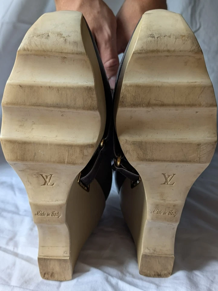 LOUIS VUITTON. Bottes femme by Marc Jacobs. Hiver 2006. Quasi neuf. RARE. T 40. - Photo 2/4