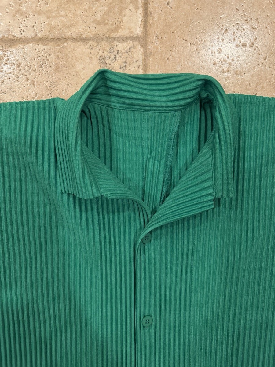 Homme Plisse Issey Miyake July Green Pleated Button Up Shirt | eBay