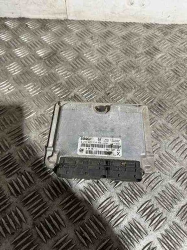 OPEL FRONTERA B 6B Motorsteuergerät ECU 90589740 2.20 Petrol 1999 32461116