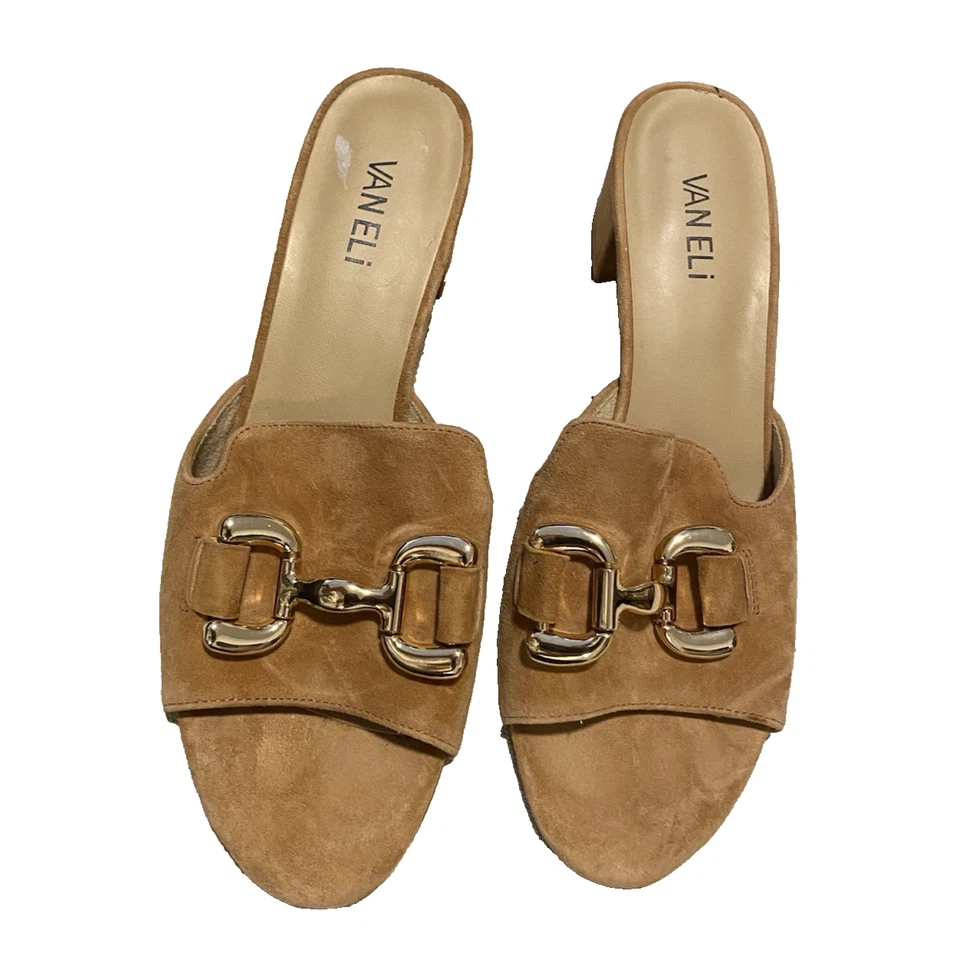 Sandalias de vestir Vaneli de gamuza para mujer EE. UU. 9 UE 40 cuero topo tacón de cuña zapato Foto 2 de 4