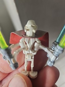 2005 LEGO Star Wars General Grievous and wheel bike from set (7255)