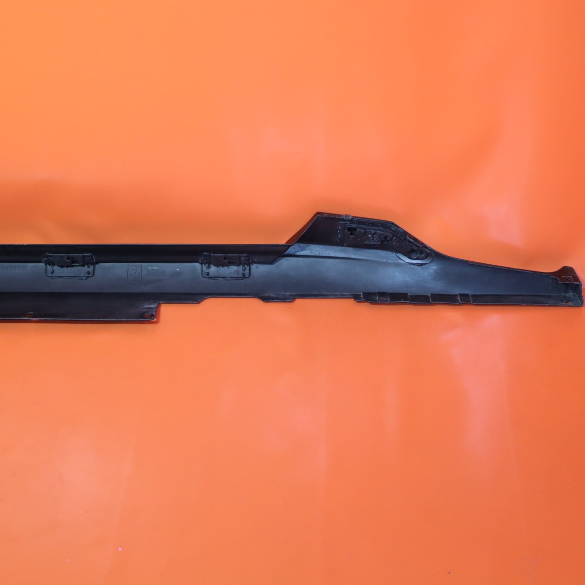 Ferrari Purosangue 2023-2026 Left Rocker molding P/N 875638
