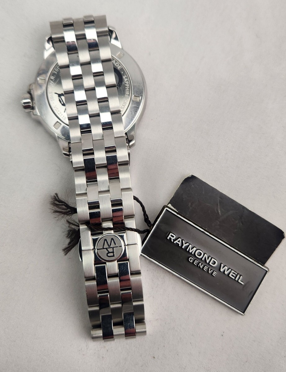 美品 Raymond Weil クロノグラフ腕時計 タンゴ グレー 小ぶりサイズと淡色文字盤が醸すヴィンテージ感が魅力！ レイモンド