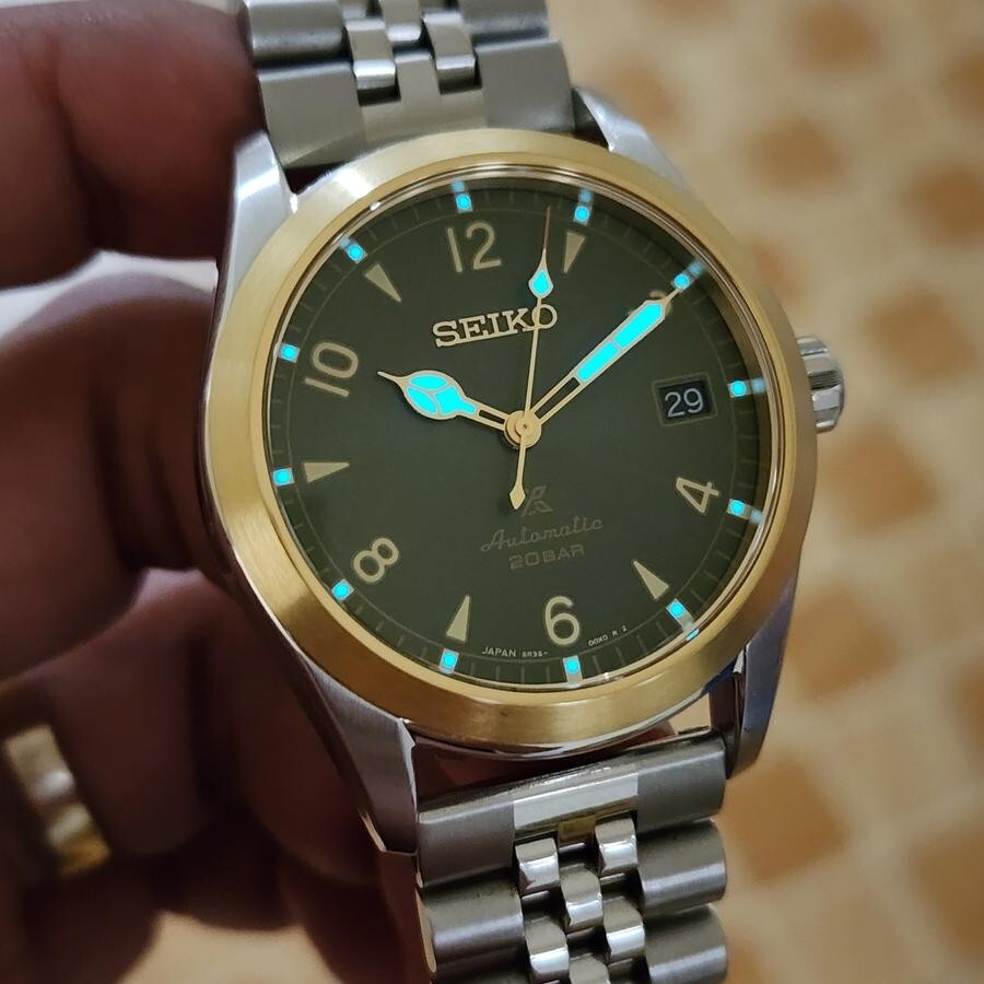 RARE Seiko Alpinist 38mm Khaki Green Jubilee Bracelet
