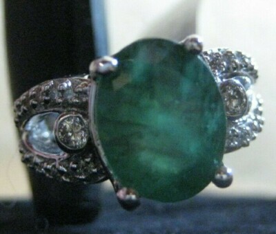 RETAIL $2720   EMERALD and DIAMOND WHITE GOLD RING W/ CERTIFICATE_SIZE 6.75_NEW