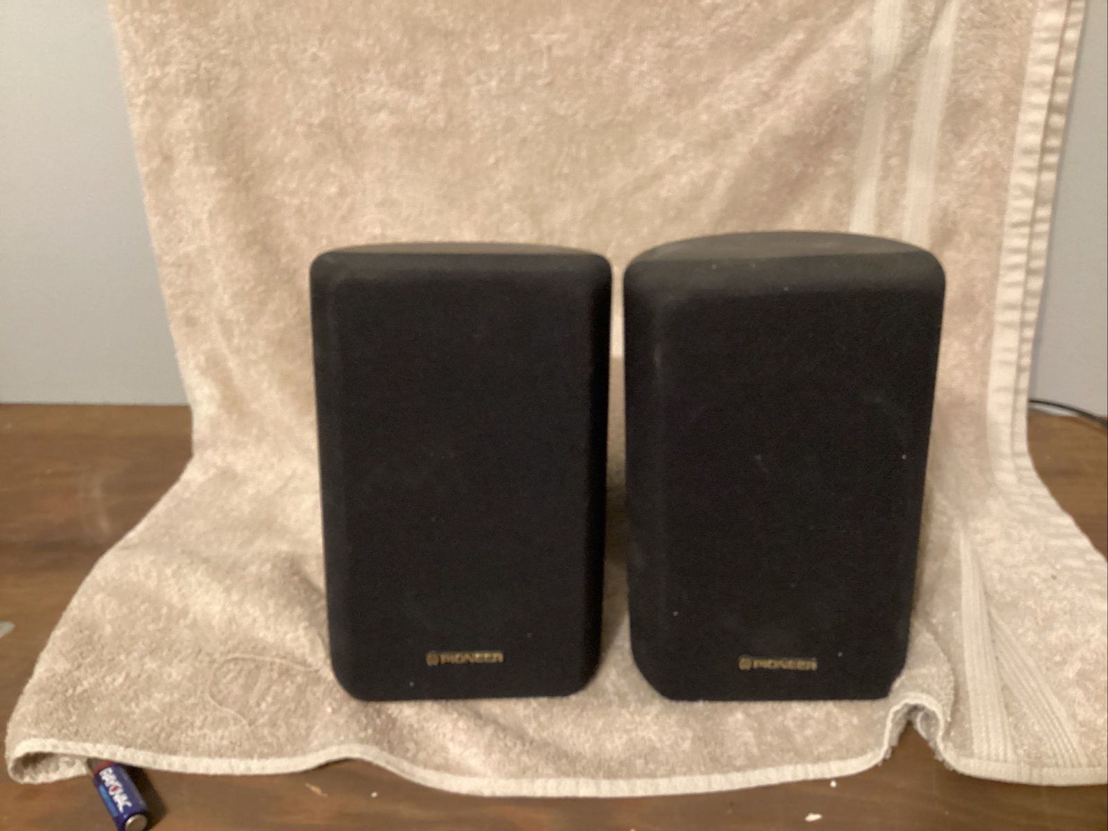 Vintage Pioneer BOOKSHELF SPEAKERS 50W, SERIAL NO OC0001097 eBay