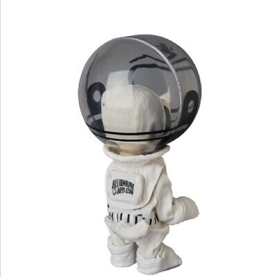 VCDBILLIONAIREBOYS CLUB ASTRONAUT SNOOPY