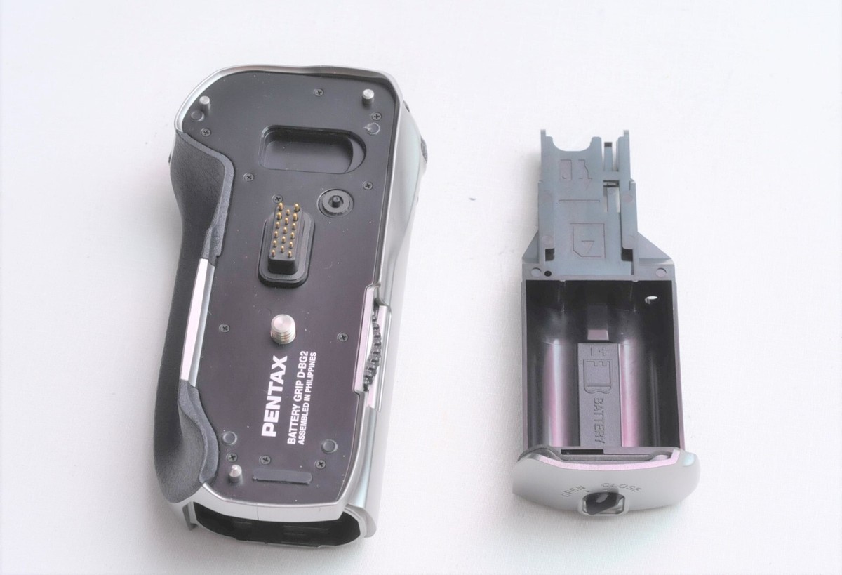 Pentax D-BG2 Battery Grip for K10D & K20D *Silver Edition * | eBay