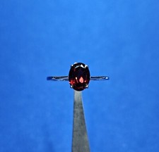 New Genuine 1.67ct Oval Garnet 925 Solid Sterling Silver Solitaire Ring Size 8