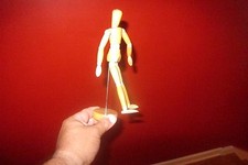 ARTIST WOODEN MANNEQUIN MANIKIN LAY FIGURE POSEABLE MAN 8.5 INCHES TALL LOOK